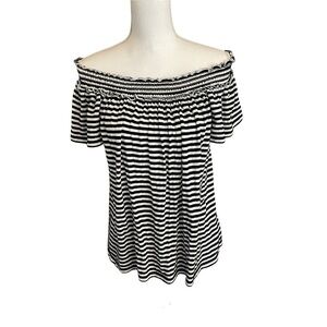Max Studio MSSP Black and White Stripes Knit Elastic Top Off the Shoulder Top. M